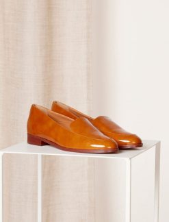 Pied de Biche Mocassins Et Derbies | Lou Cognac Verni