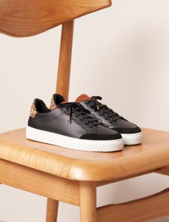 Pied de Biche Sneakers | Alena Noir Leopard