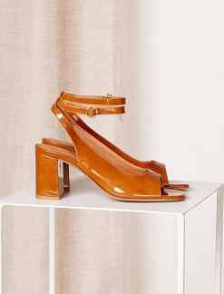 Pied de Biche Sandales | Joanna Cognac Verni